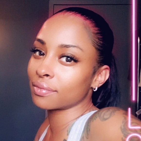 iyana_f